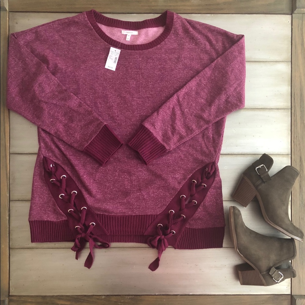 🎉🎉🎉HOST PICK🎉🎉🎉 Maurice’s Sweater/Sweatshirt